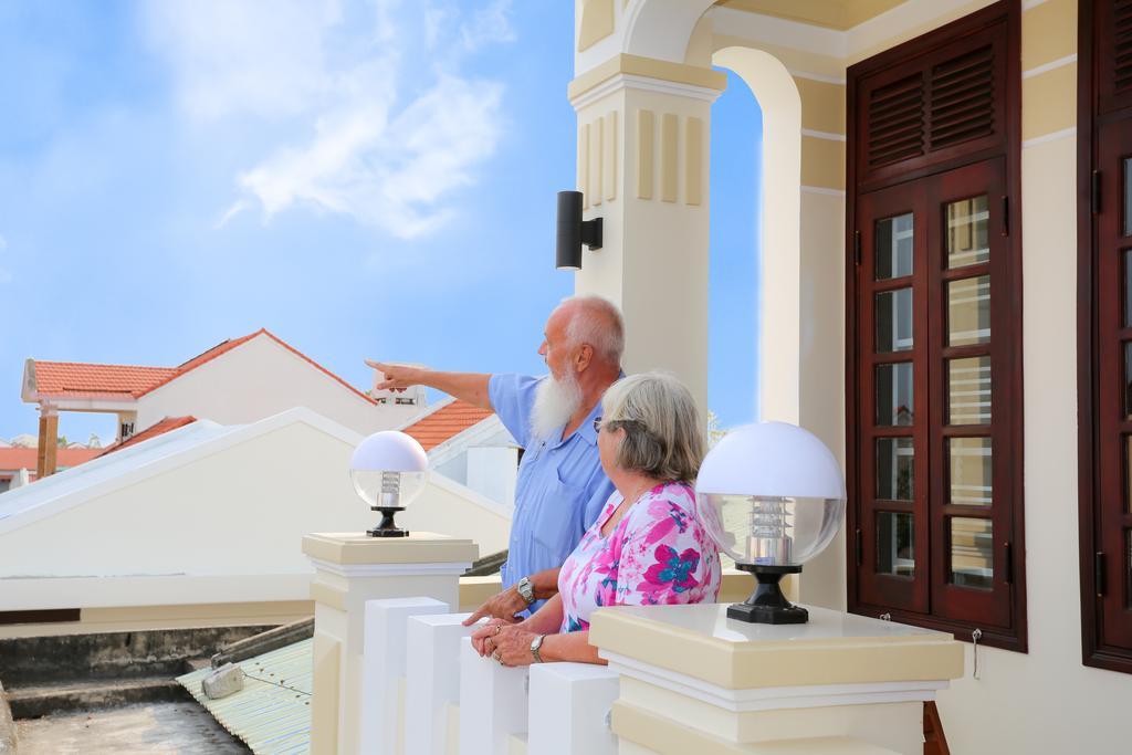 Phoenix Homestay Hoi An Exterior foto